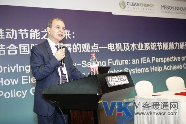 1497330647734853.jpg 国际能源署可持续能源政策和技术部门负责人Kamel Ben Naceur.JPG
