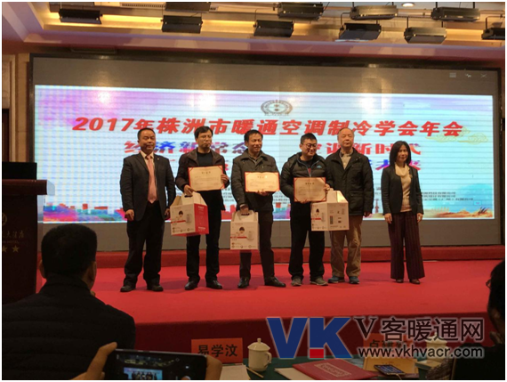 1516003121100035.png QQ图片20180115160527.png