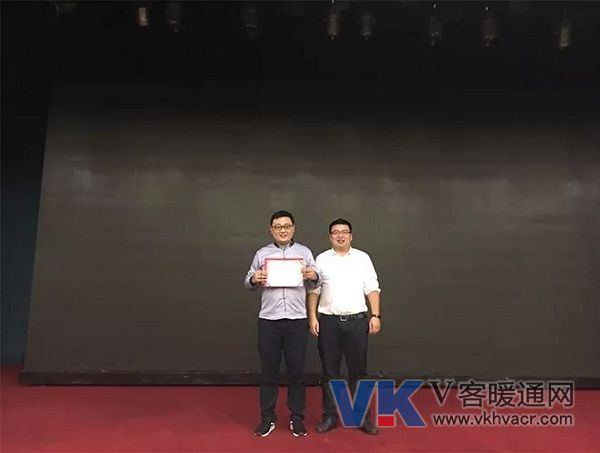 1545109316788342.jpg 微信图片_20181218091913.jpg