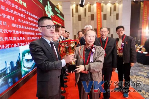 1545700537114120.jpg 微信图片_20181225091403.jpg