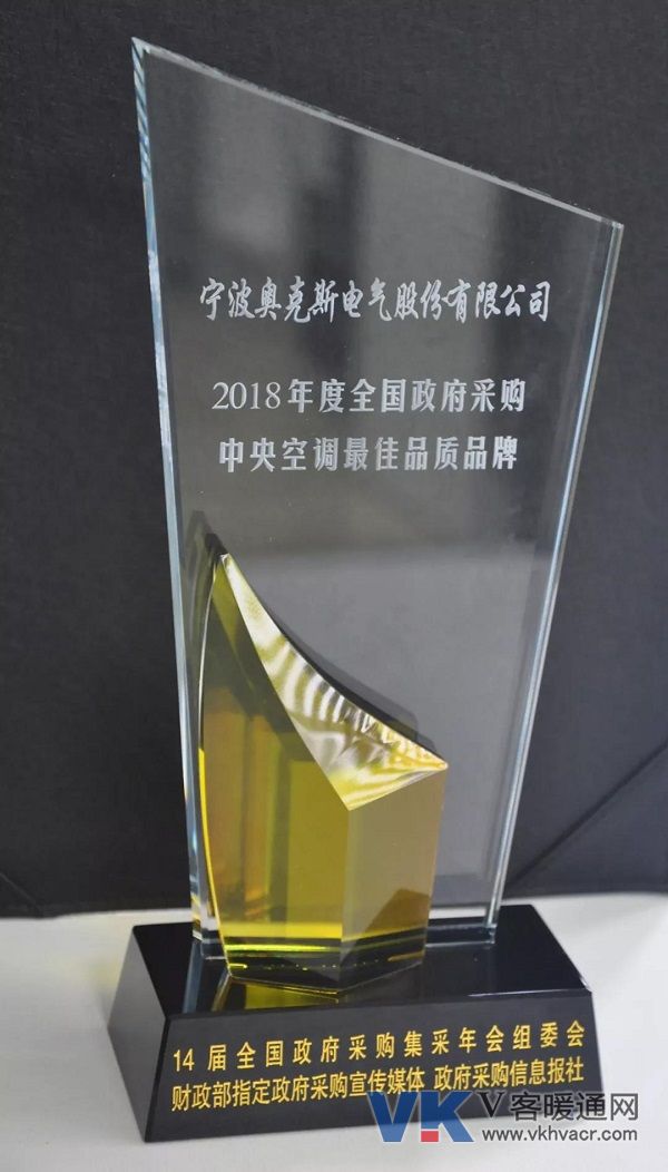 1547522218202292.jpg ao3.jpg