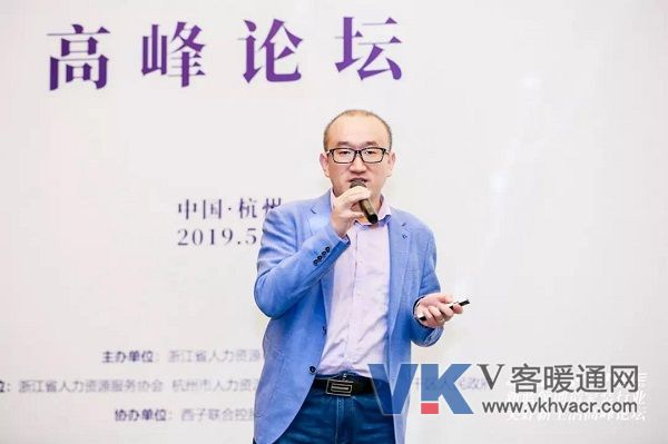 温格19.jpg