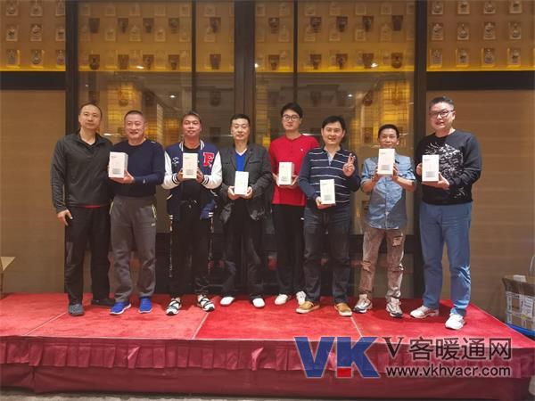1573178166656751.jpg 下载 (2).jpg